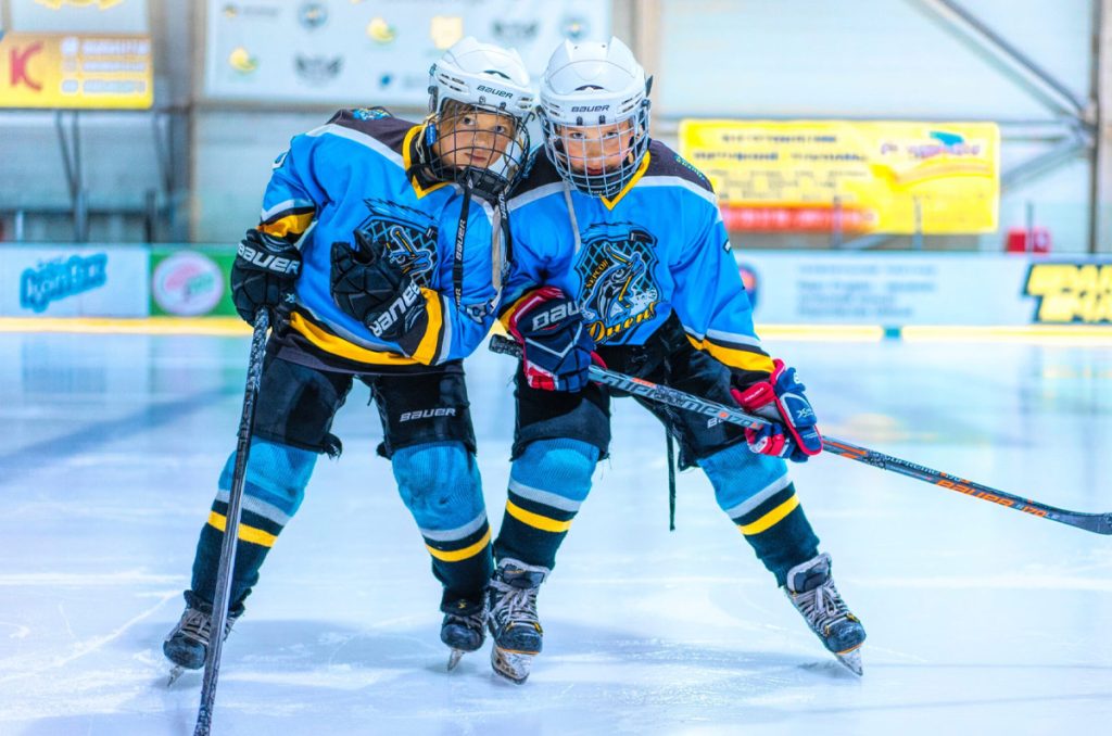 Hockey para niños: el deporte que quizá no habías barajado disfrutar en familia