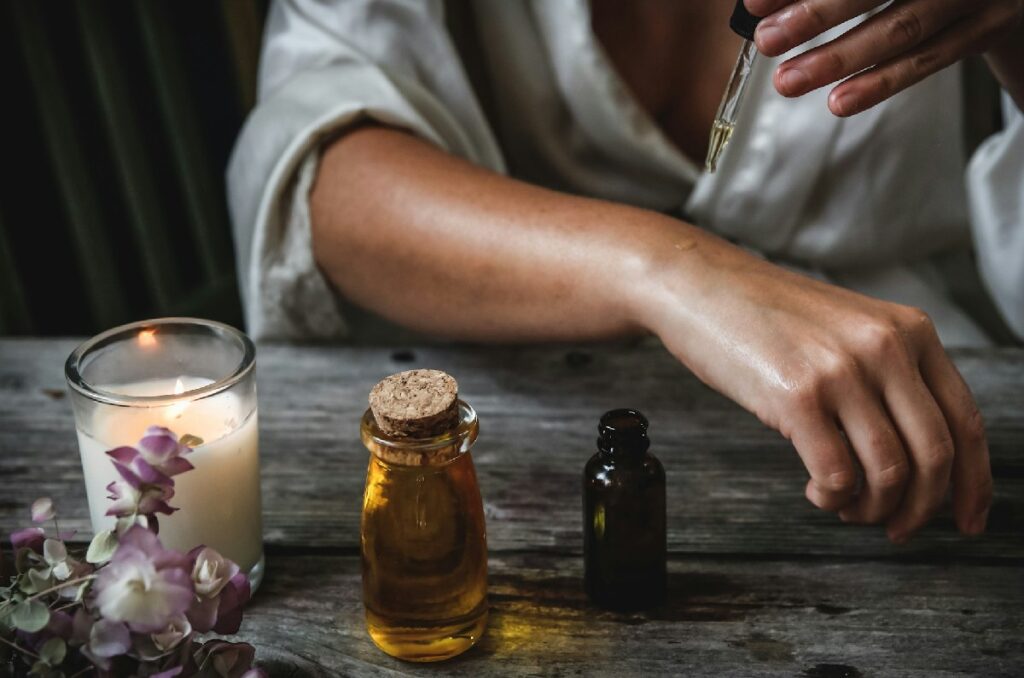 Aceites esenciales para tu bienestar: cómo bajar el estrés y descansar bien