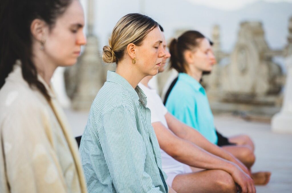 Meditación y mindfulness: así fortalecen tu salud (y no solo tu mente)